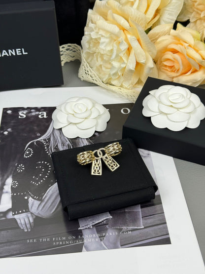[Select]25K Hollow Bow Brooch