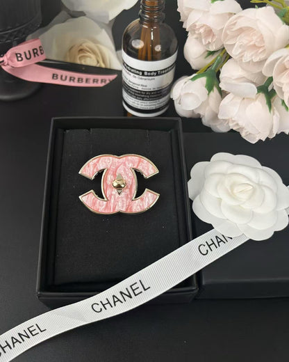[Select]Pink Resin Classic Brooch 5cm