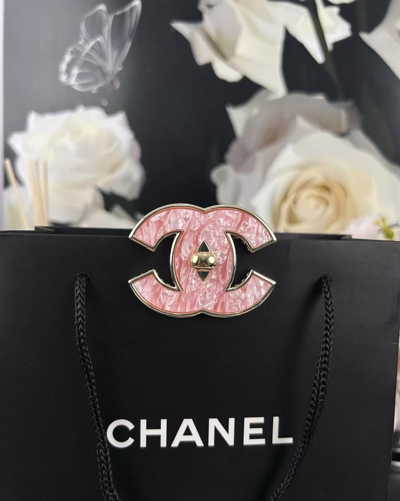 [Select]Pink Resin Classic Brooch 5cm