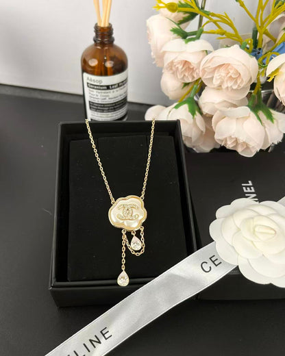 [Select]Cloud Pearl Mother-of-Pearl Diamond Chain Pendant Necklace