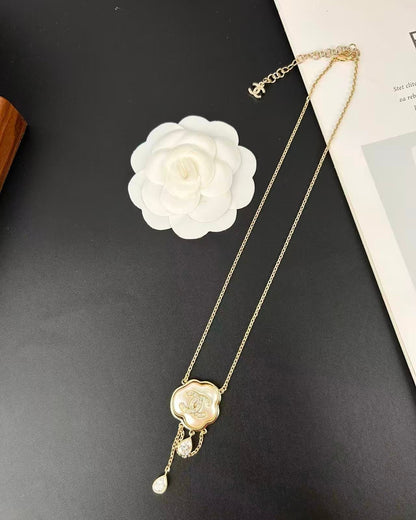 [Select]Cloud Pearl Mother-of-Pearl Diamond Chain Pendant Necklace