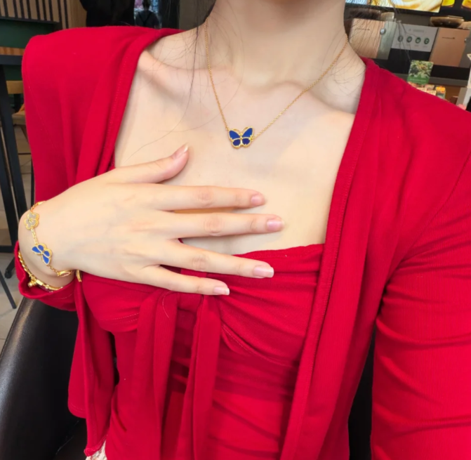 [Select]BUTTERFLY BLUE   NECKLACE