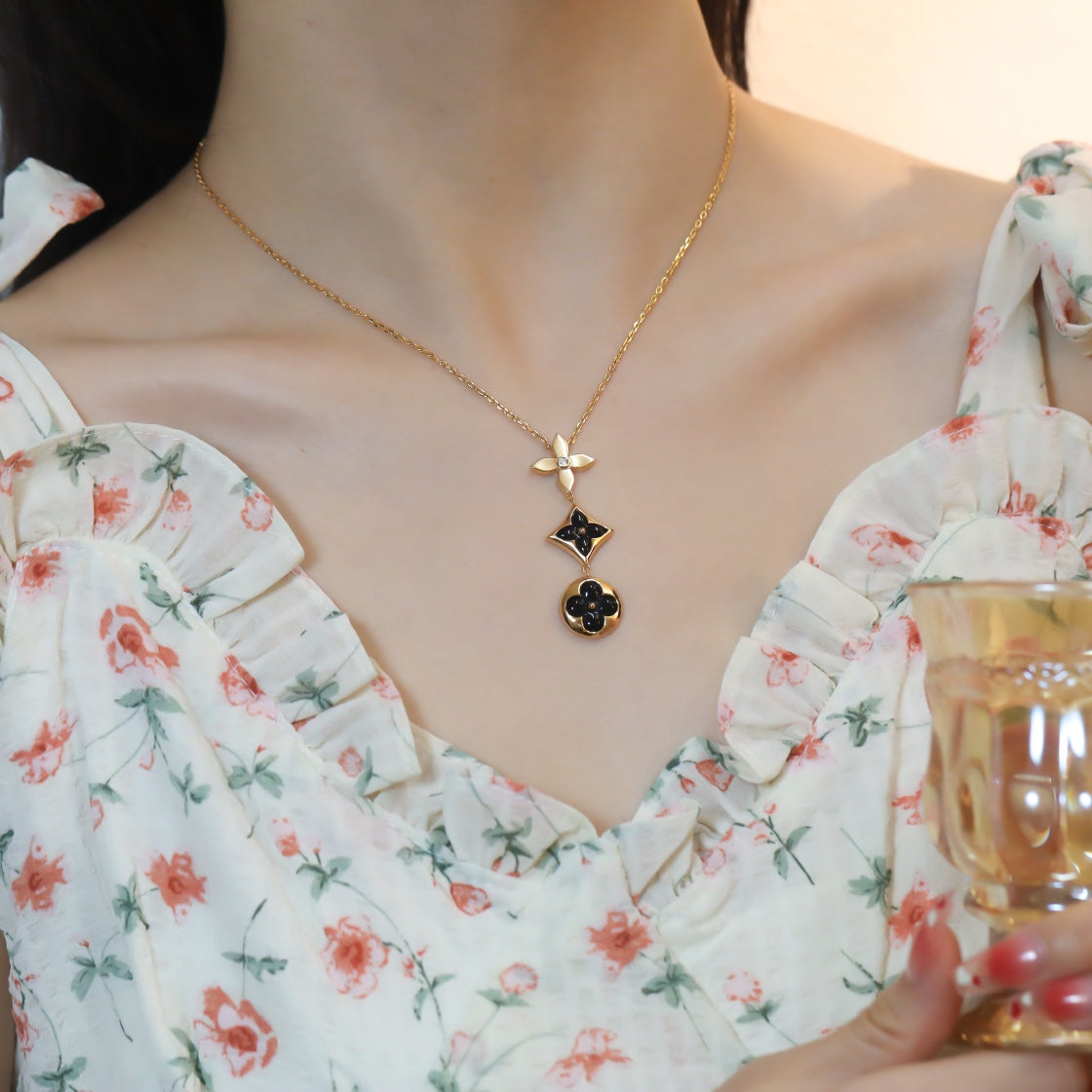 [Select]STAR AND SUN ONYX PINK GOLD NECKLACE