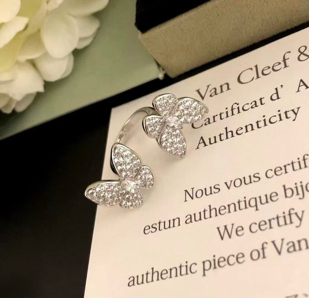 [Select]TWIN SILVER BUTTERFLY DIAMOND RING