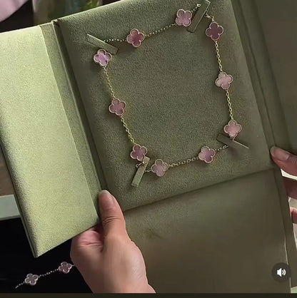 [Select Jewellery] Pink Necklace with Ten Clover Designs