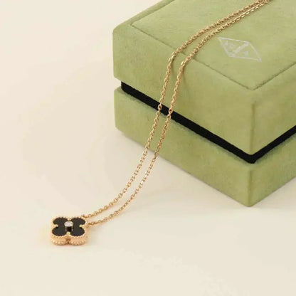[Select]CLOVER 15MM DIAMOND ONYX NECKLACE