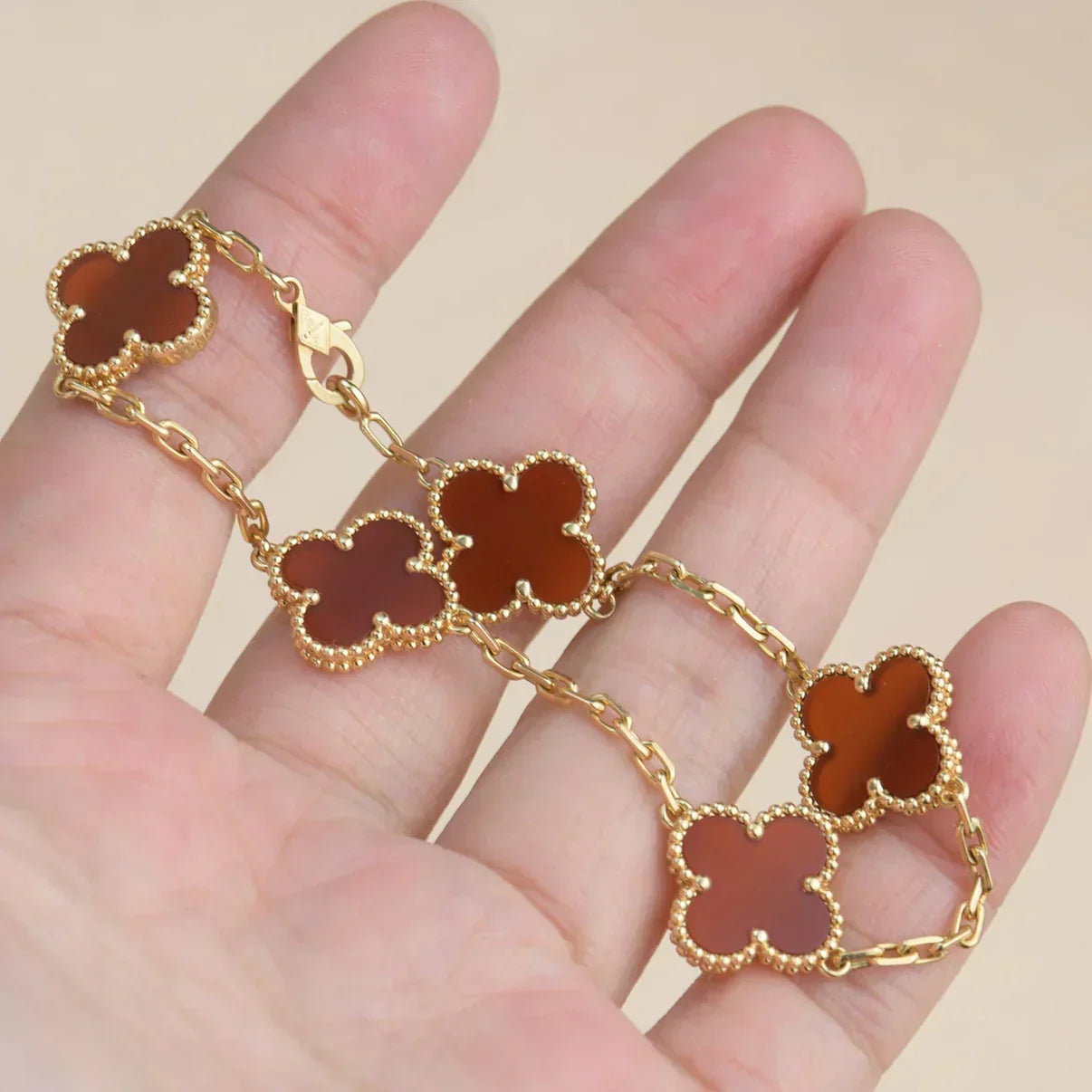 [Select] CLOVER 5 MOTIF RED CORNELIAN BRACELET COLLECTION