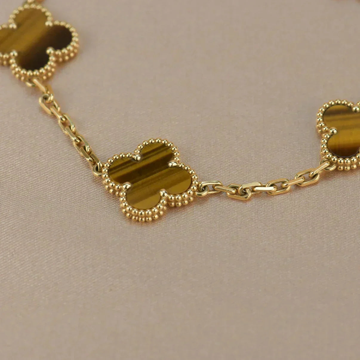 [Select] CLOVER 5 MOTIFS TIGER EYE BRACELET COLLECTION