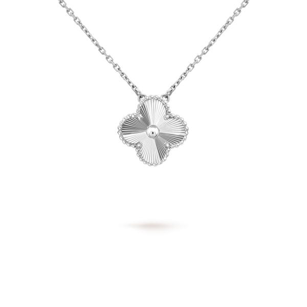 [Select]CLOVER 15MM COLLIER LASER ARGENTÉ