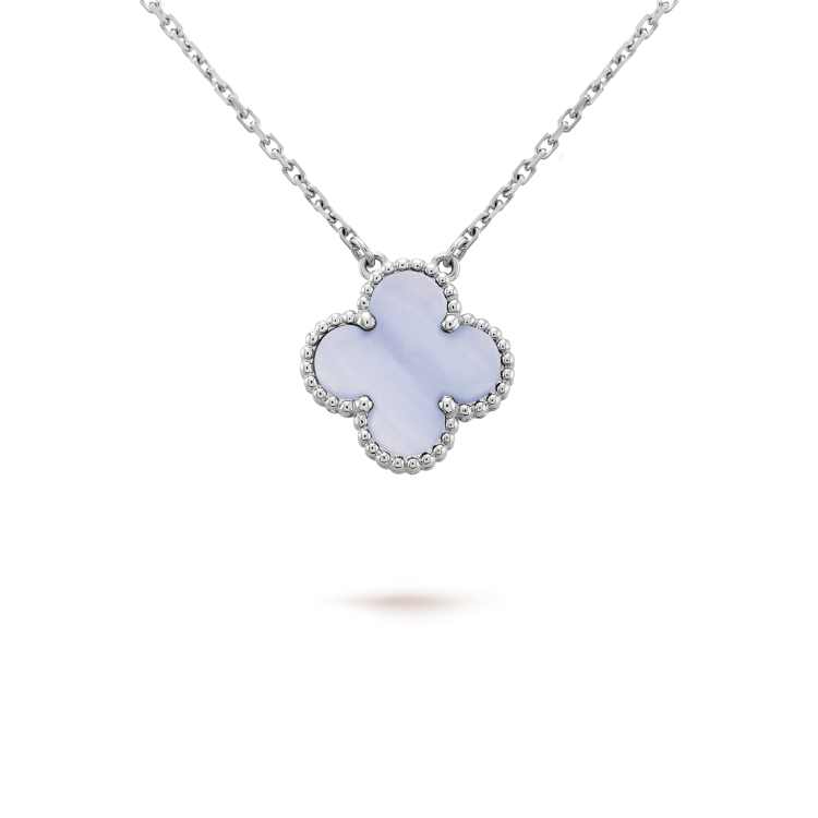 [Select]CLOVER 15MM BLUE CHALCEDONY NECKLACE SILVER