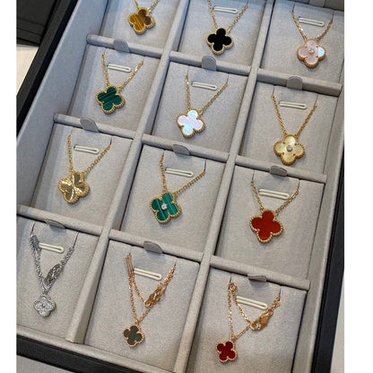 [Select]CLOVER 15MM CARNELIAN SINGLE FLOWER NECKLACE