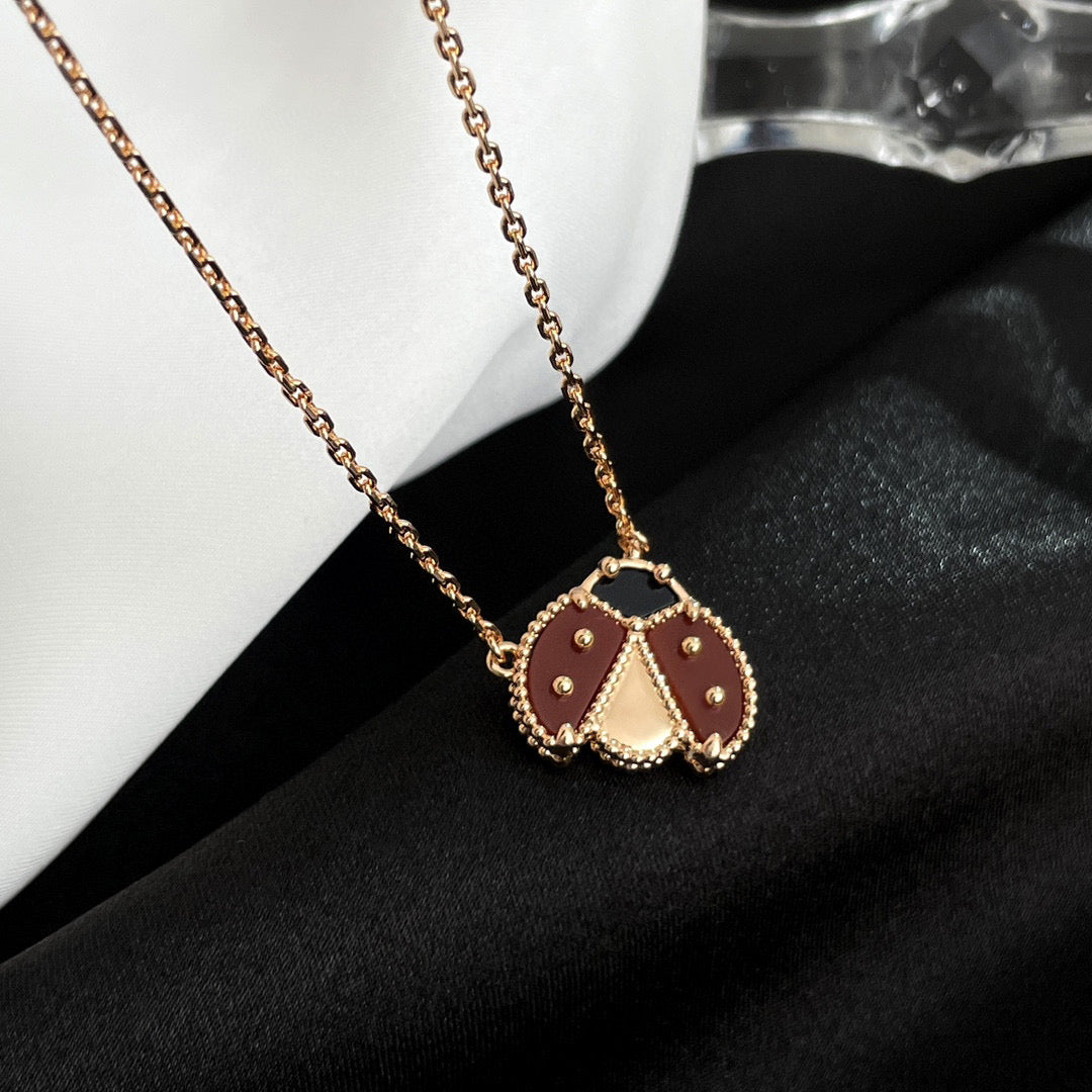 [Select]LUCKY  CARNELIANS LADYBUG NECKLACE