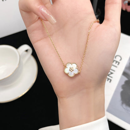 [Select]LUCKY  WHITE MOP  PLUM BLOSSOM NECKLACE