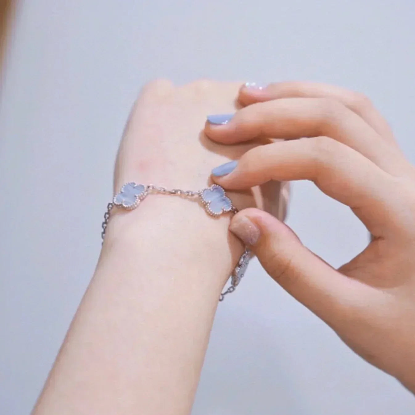 [Select] CLOVER 5 MOTIF PURPLE CHALCEDONY BRACELET COLLECTION