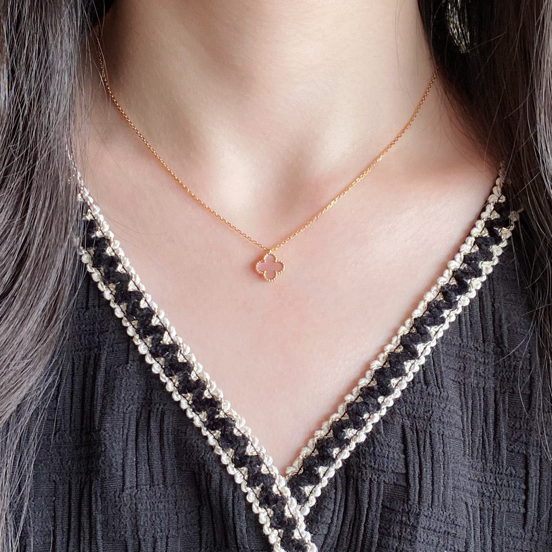 [Select]CLOVER 15MM PINK MOTHER-OF-PEARL SINGLE FLOWER NECKLACE