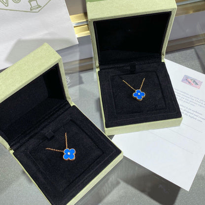 [Select]CLOVER 15MM DIAMOND AND BLUE AGATE NECKLACE