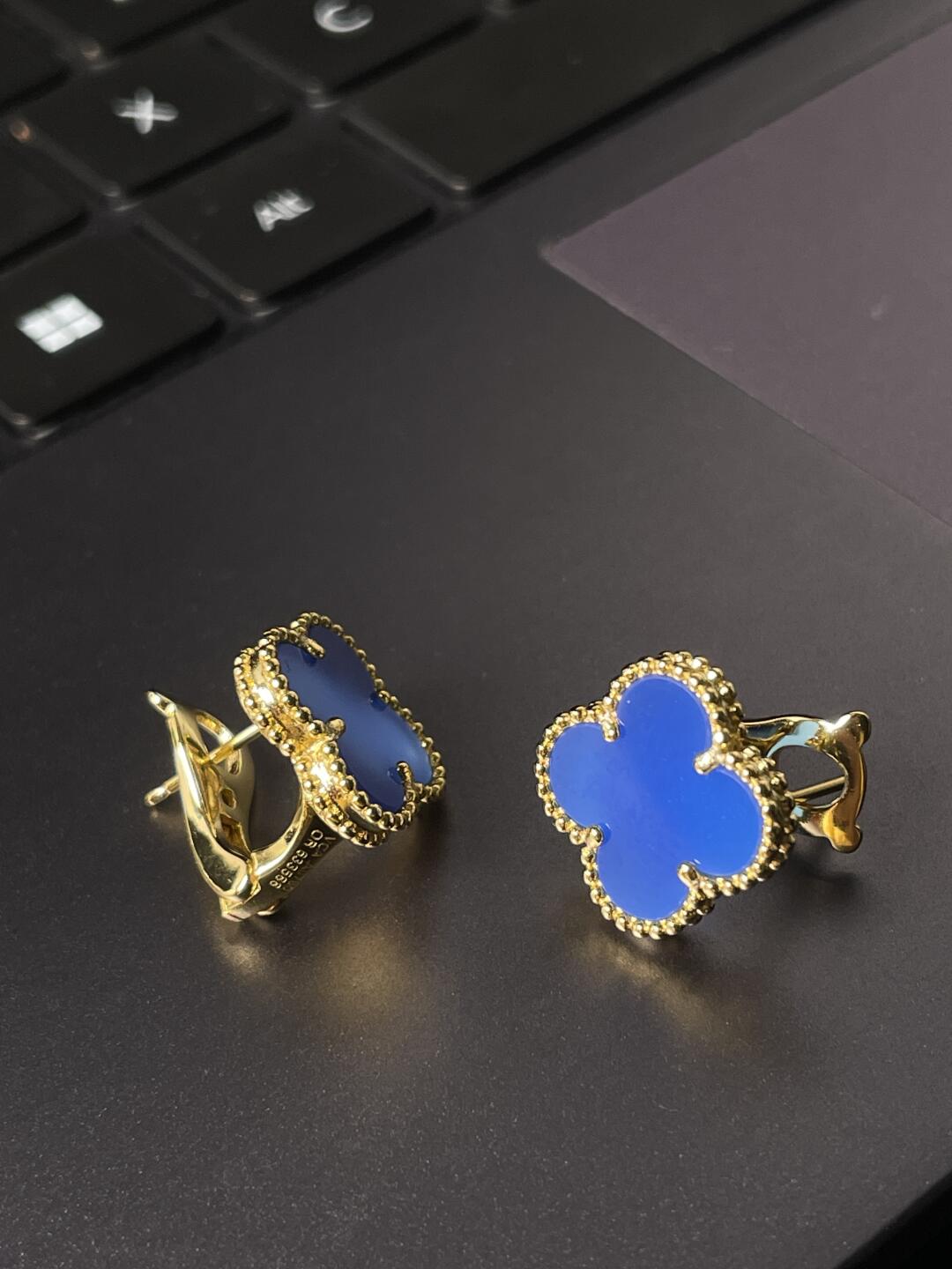 [Select] CLOVER LARGE (20mm) 1 MOTIFS BLUE MOP STUD EARRINGS