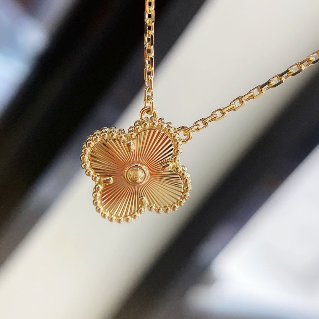 [Select]CLOVER 15MM LASER NECKLACE