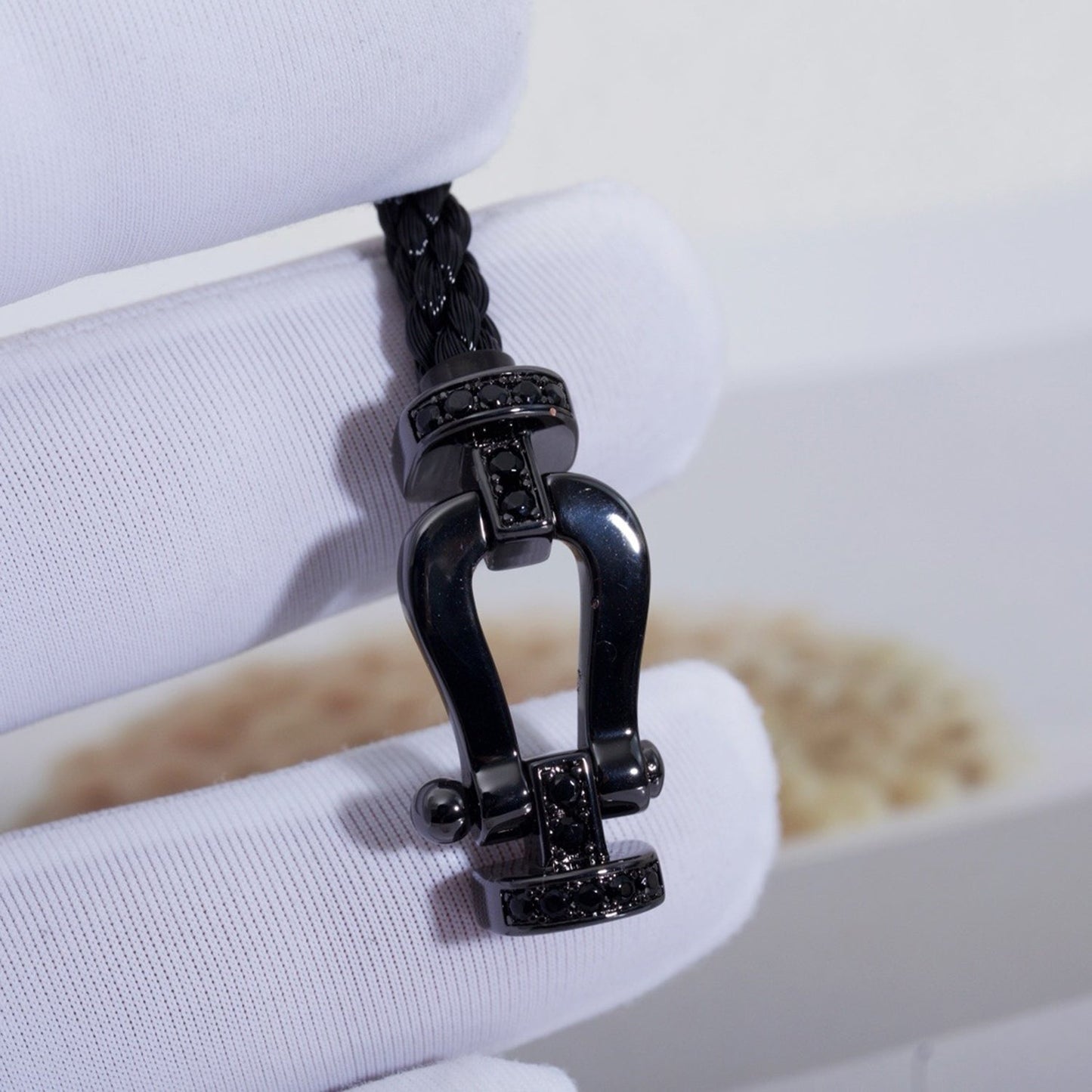 [Select]FORCE LARGE SERIES HORSESHOE BLACK SAMURAI BRACELET
