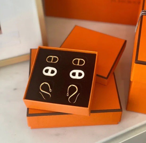 [Select]HM O'MAILLON GOLD EARRINGS