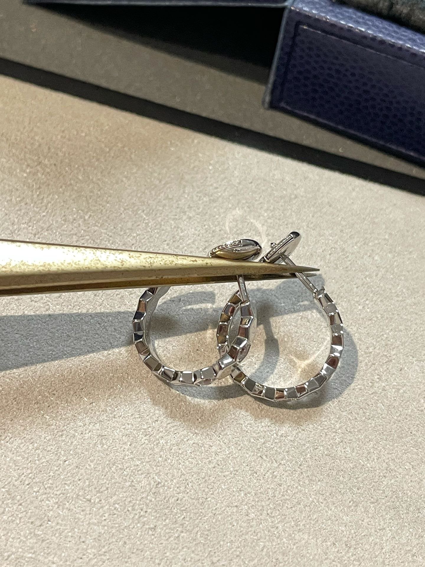 [Select]Hollow Design Four-Leaf Clover Flower Shape Ring