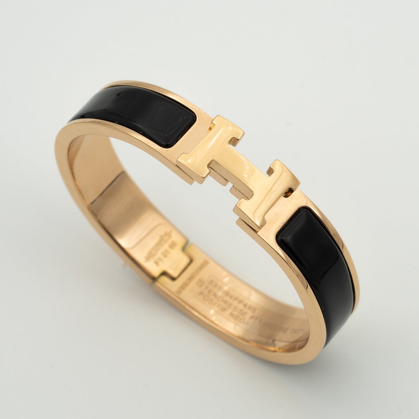 [Select]H BLACK BRACELET