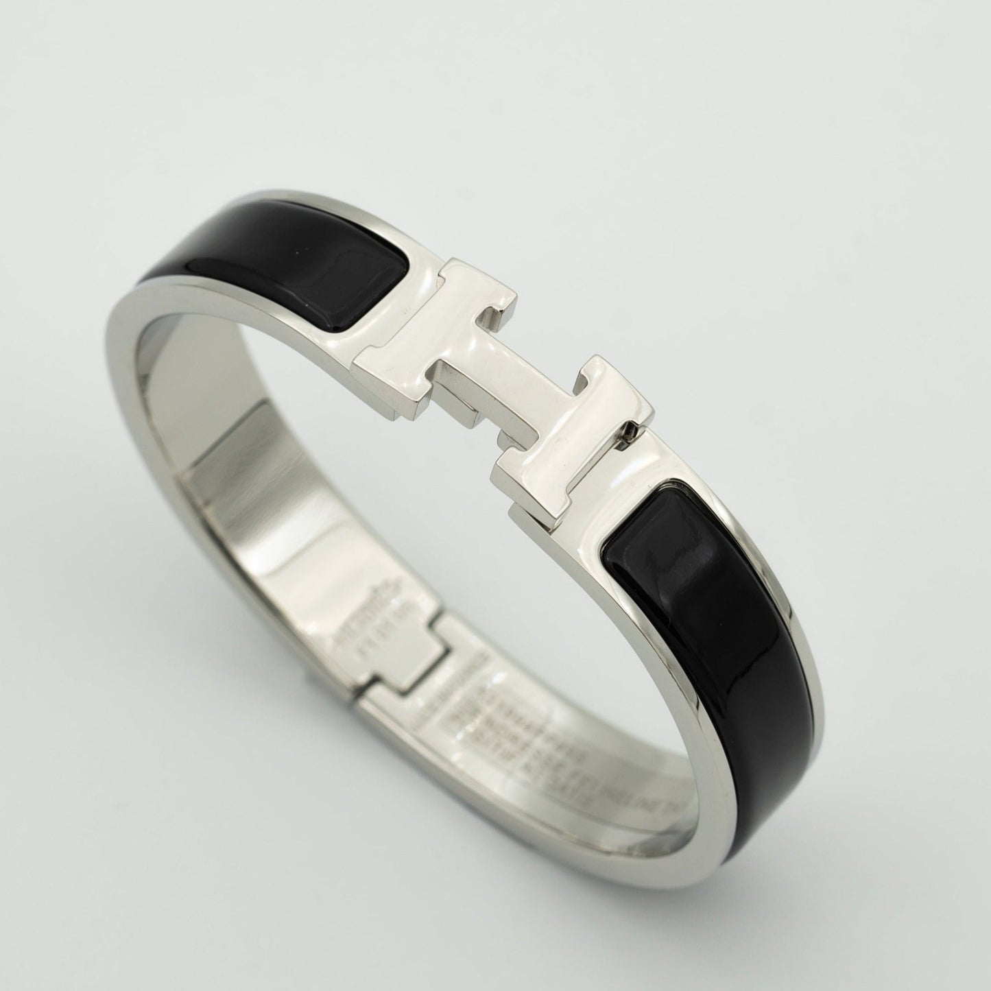 [Select]H BLACK BRACELET