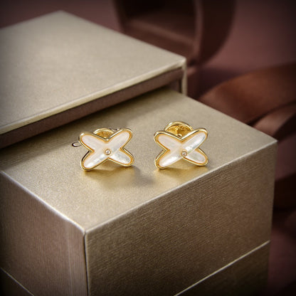 [Select]JEUX DE WHITE MOP GOLD DIAMOND EARRINGS
