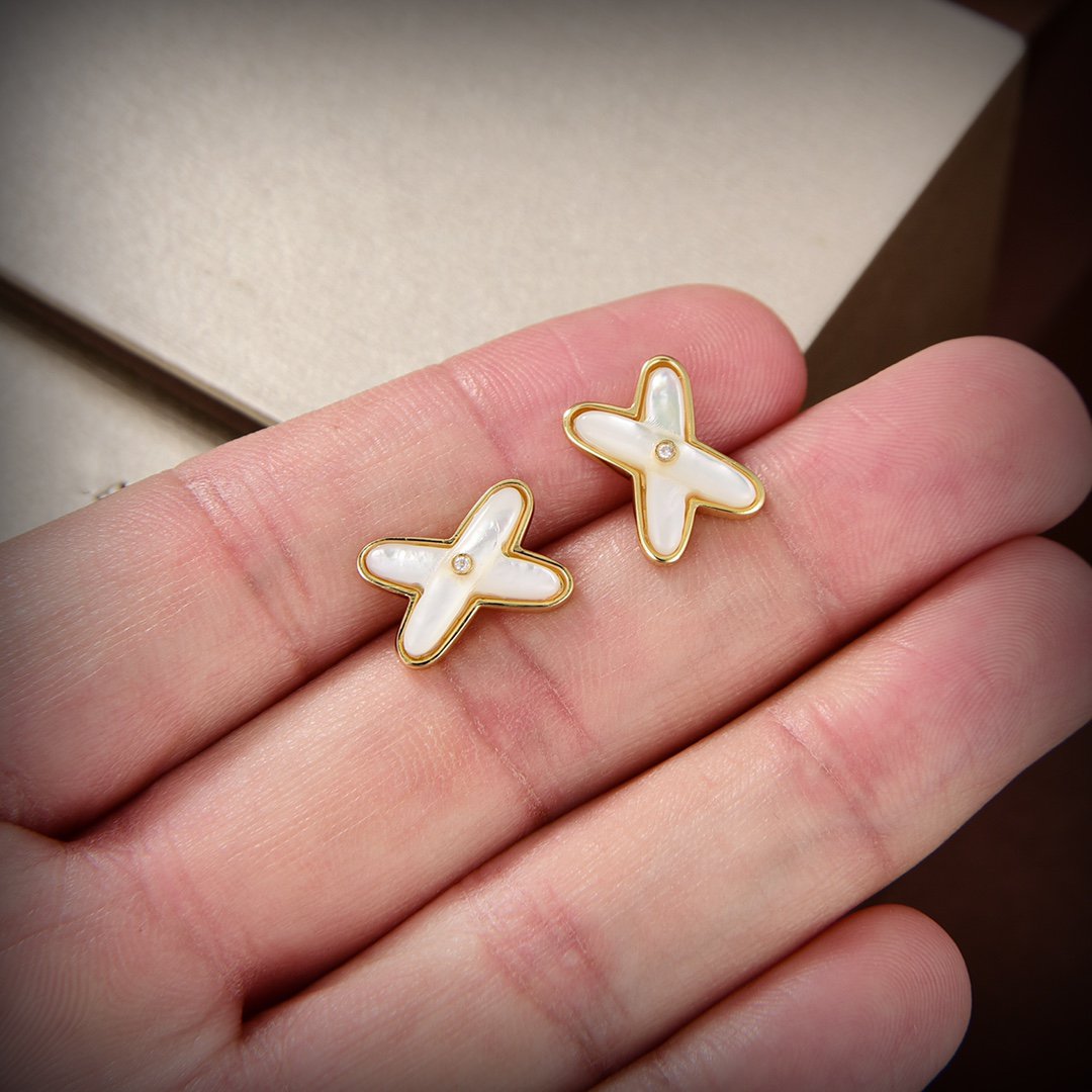[Select]JEUX DE WHITE MOP GOLD DIAMOND EARRINGS