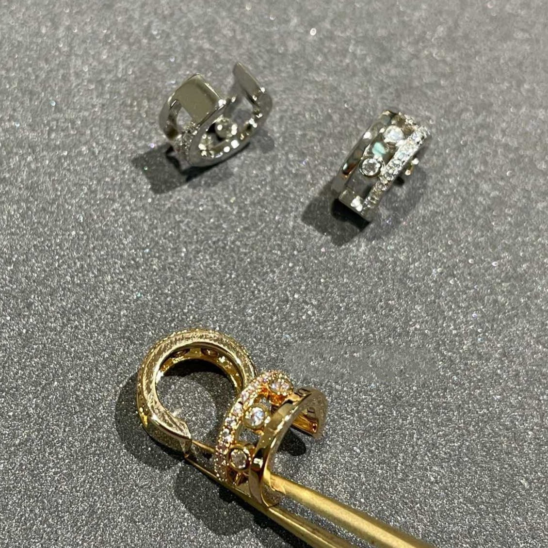 [Select]MOVE ROMANE EARRINGS DIAMOND
