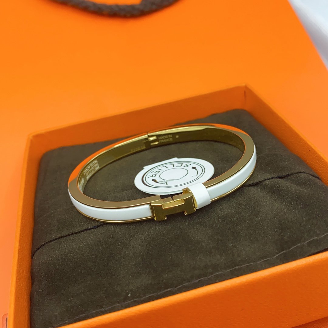 [Select]CLASSIC HM CLIC WHITE 8MM ENAMEL BRACELET