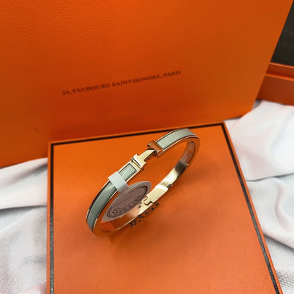 [Select]CLASSIC HM CLIC GREEN 8MM ENAMEL BRACELET