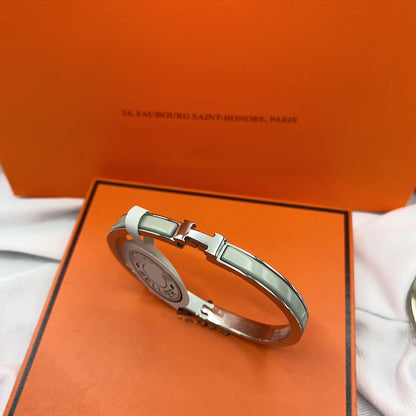 [Select]CLASSIC HM CLIC GREEN 8MM ENAMEL BRACELET