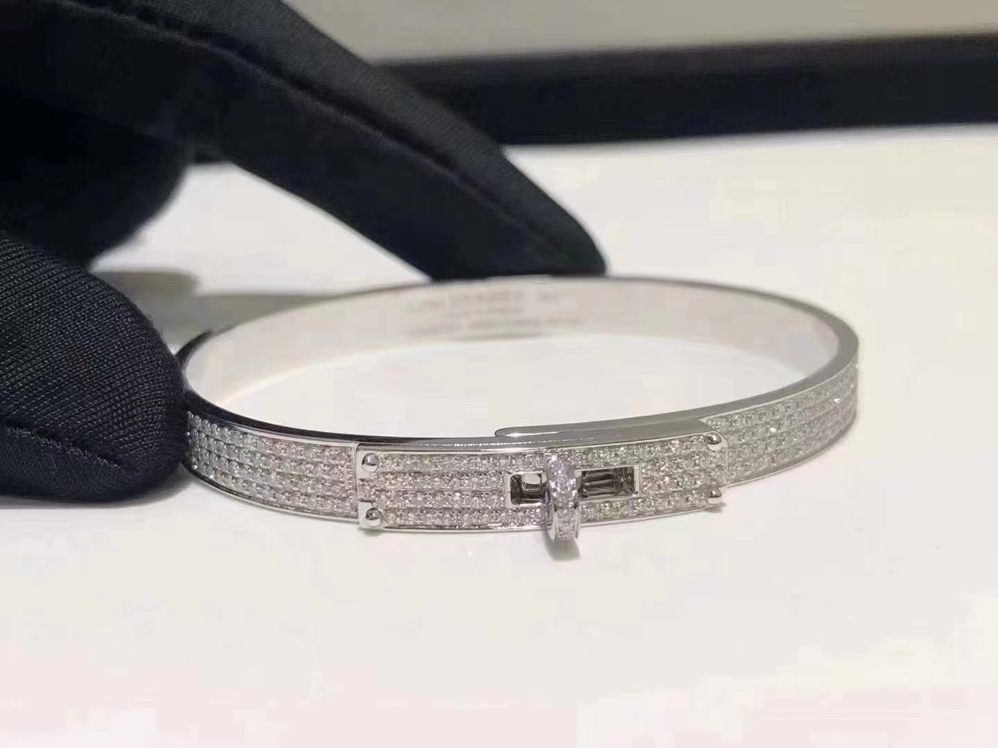 [Select]HM KELLY BRACELET IN SILVER AND FULL PAVE DIAMOND