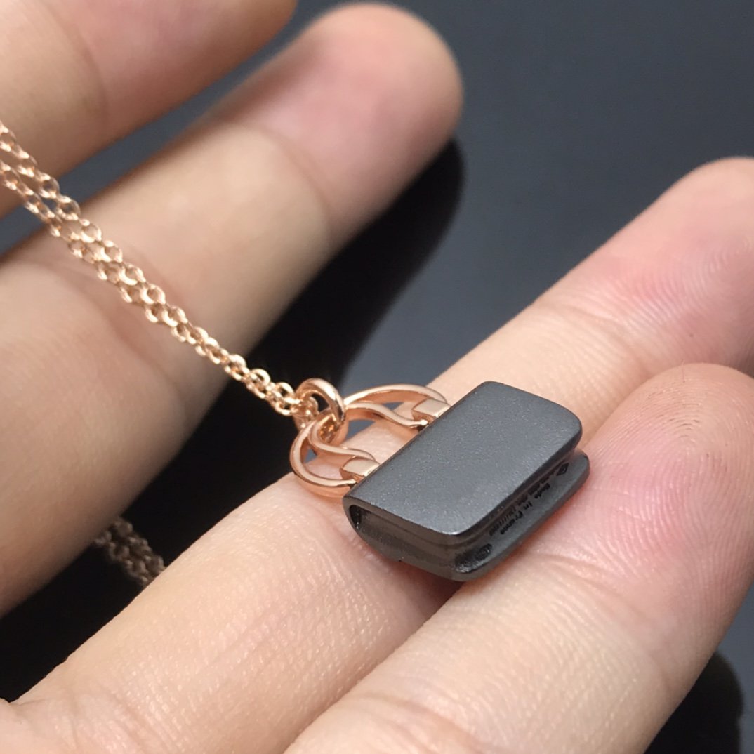 [Select]WOMEN'S HM AMULETTES CONSTANCE PENDANT NECKLACE