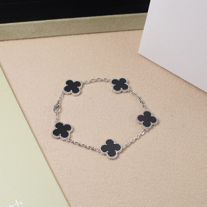 [Select] CLOVER 5 MOTIF ONYXS BRACELET COLLECTION