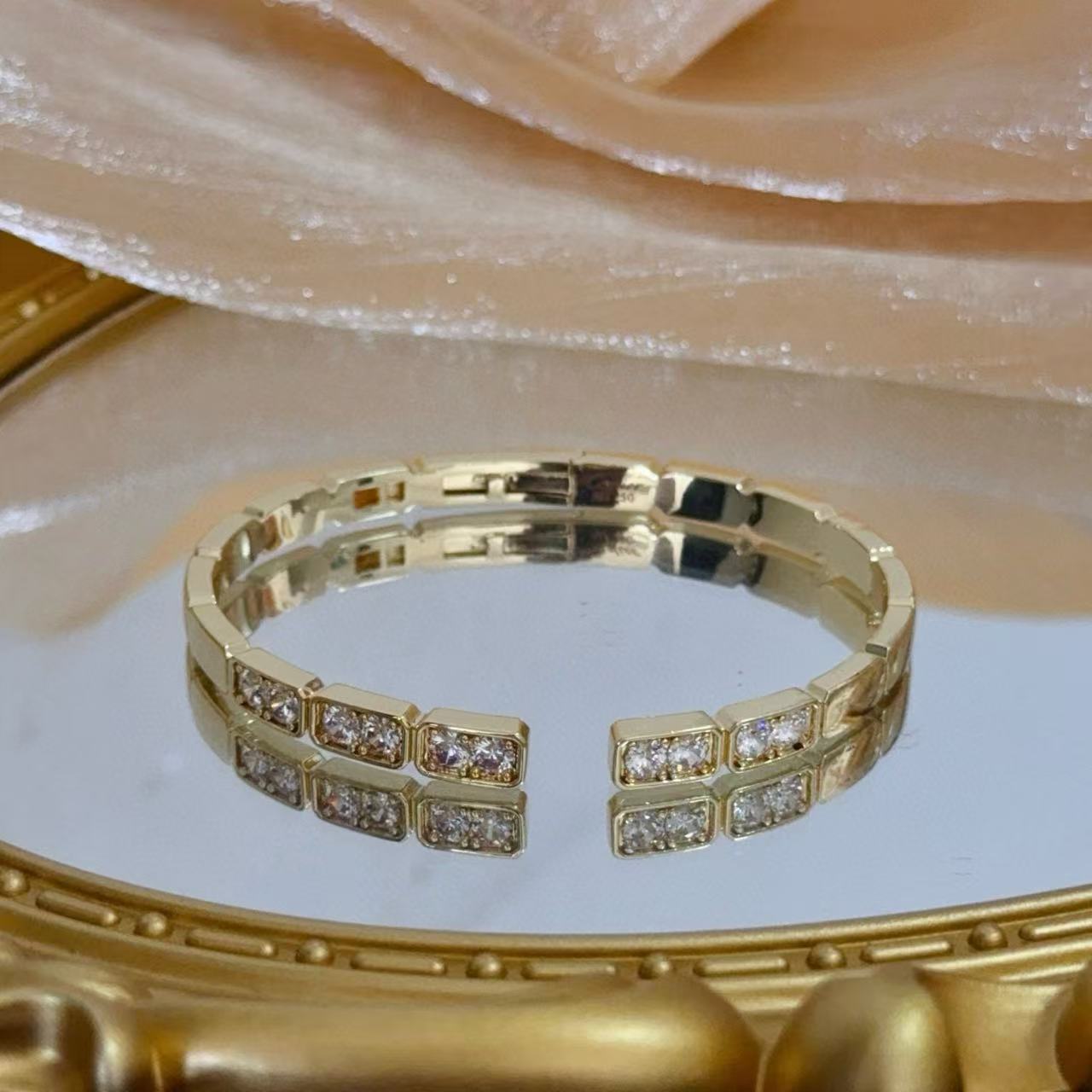 [Select jewelrys]LOVE DIAMOND OPEN  BRACELET