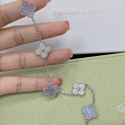 [Select] CLOVER 5 MOTIF PURPLE CHALCEDONY BRACELET COLLECTION