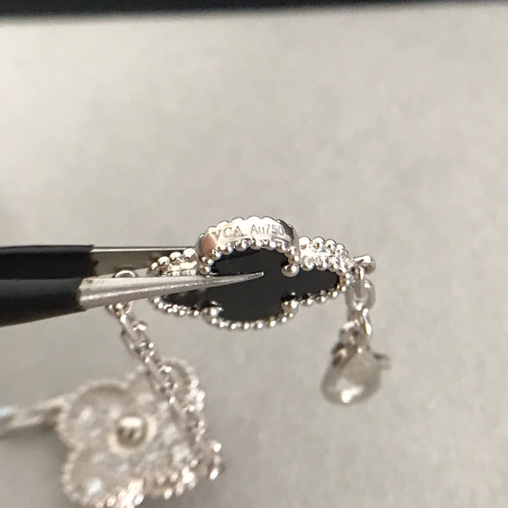 [Select] CLOVER 5 MOTIF ONYXS BRACELET COLLECTION