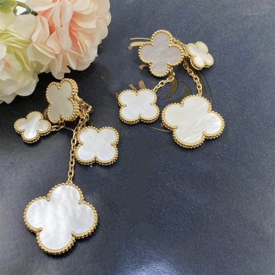 [Select]CLOVER EARRINGS WHITE MOP 4 MOTIFS GOLD