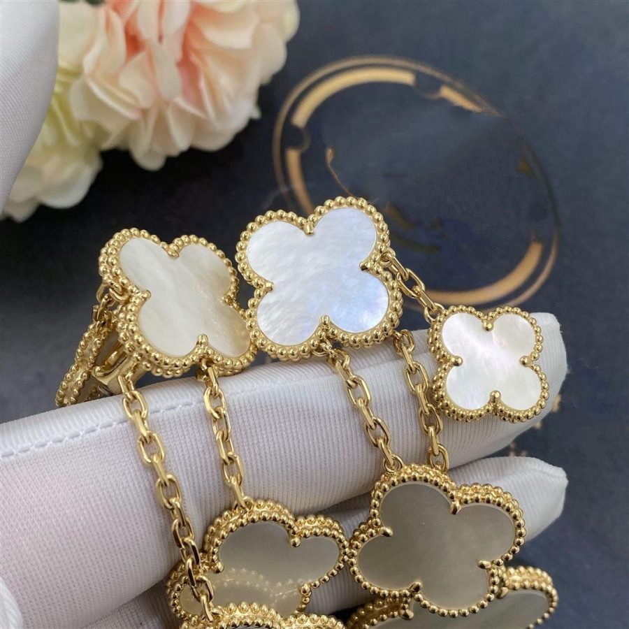 [Select]CLOVER EARRINGS WHITE MOP 4 MOTIFS GOLD