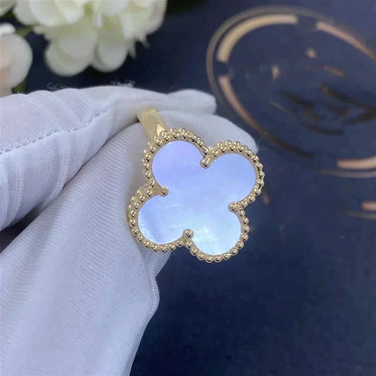 [Select]CLOVER WHITE MOP RING