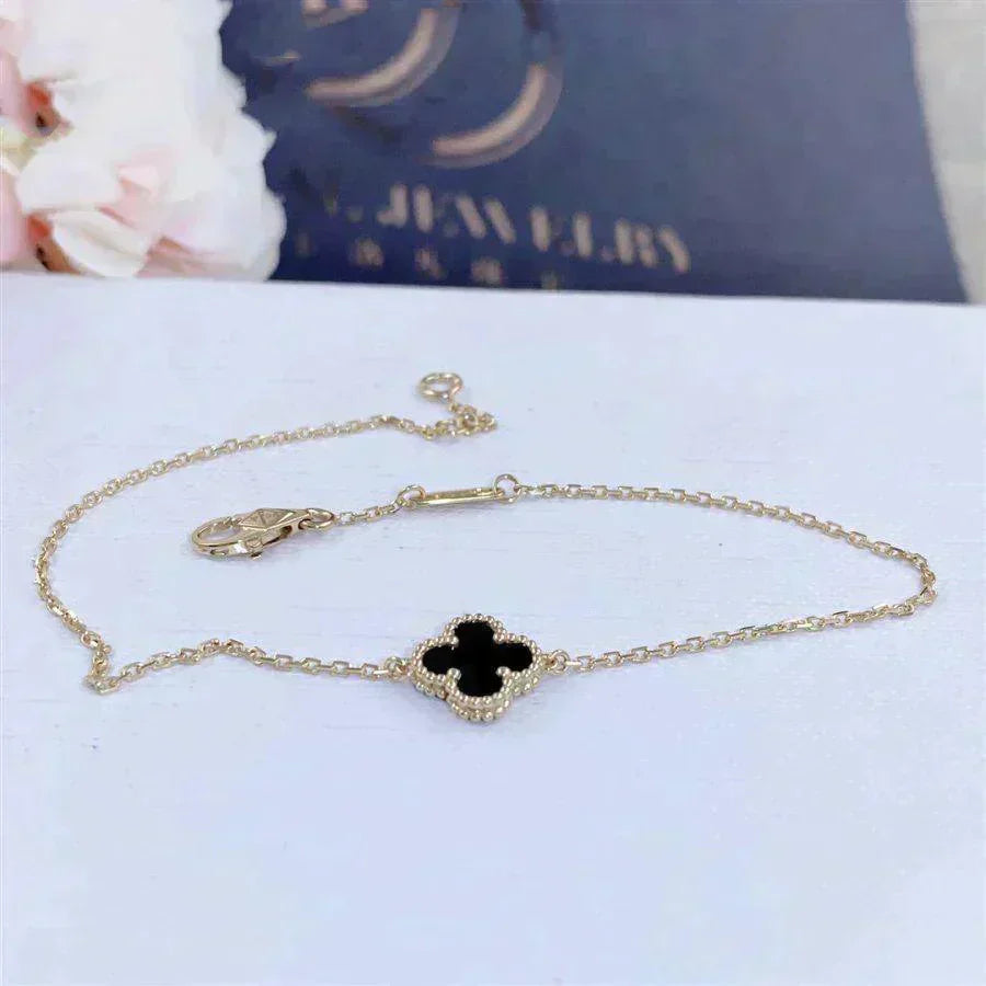 [Select]CLOVER ONYX SINGLE FLOWER BRACELET