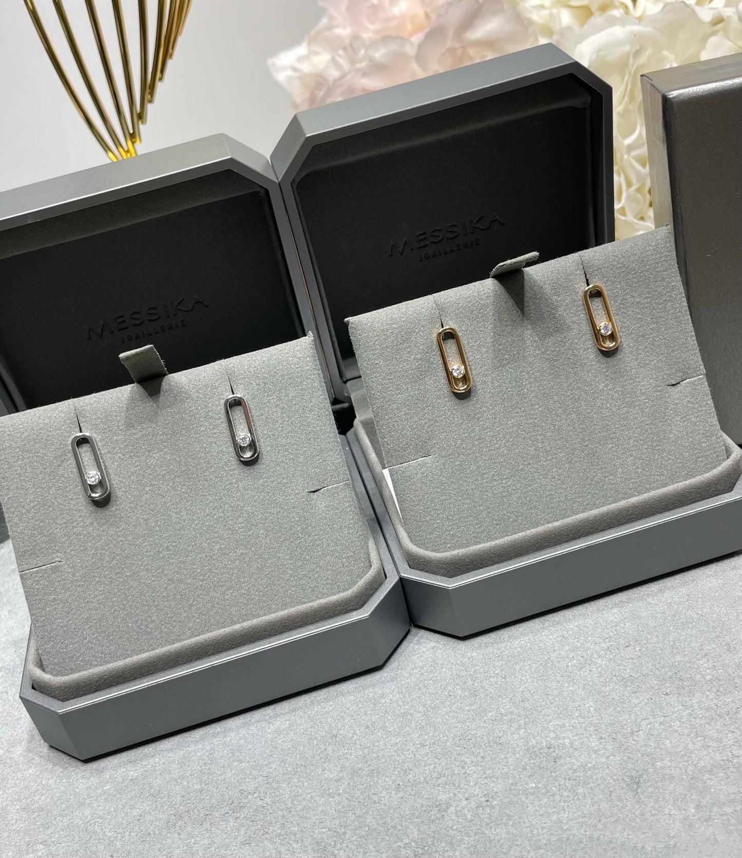 [Select]MOVE UNO SMALL 1 DIAMOND EARRINGS