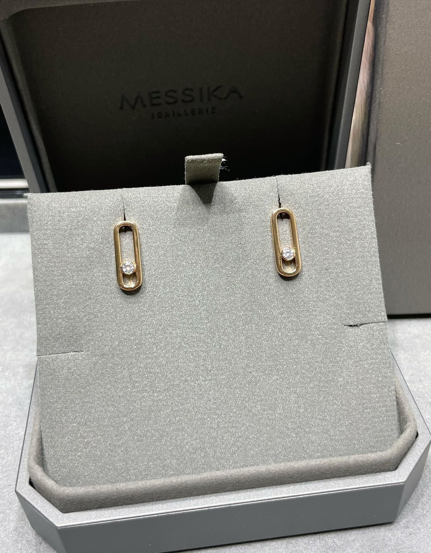 [Select]MOVE UNO SMALL 1 DIAMOND EARRINGS